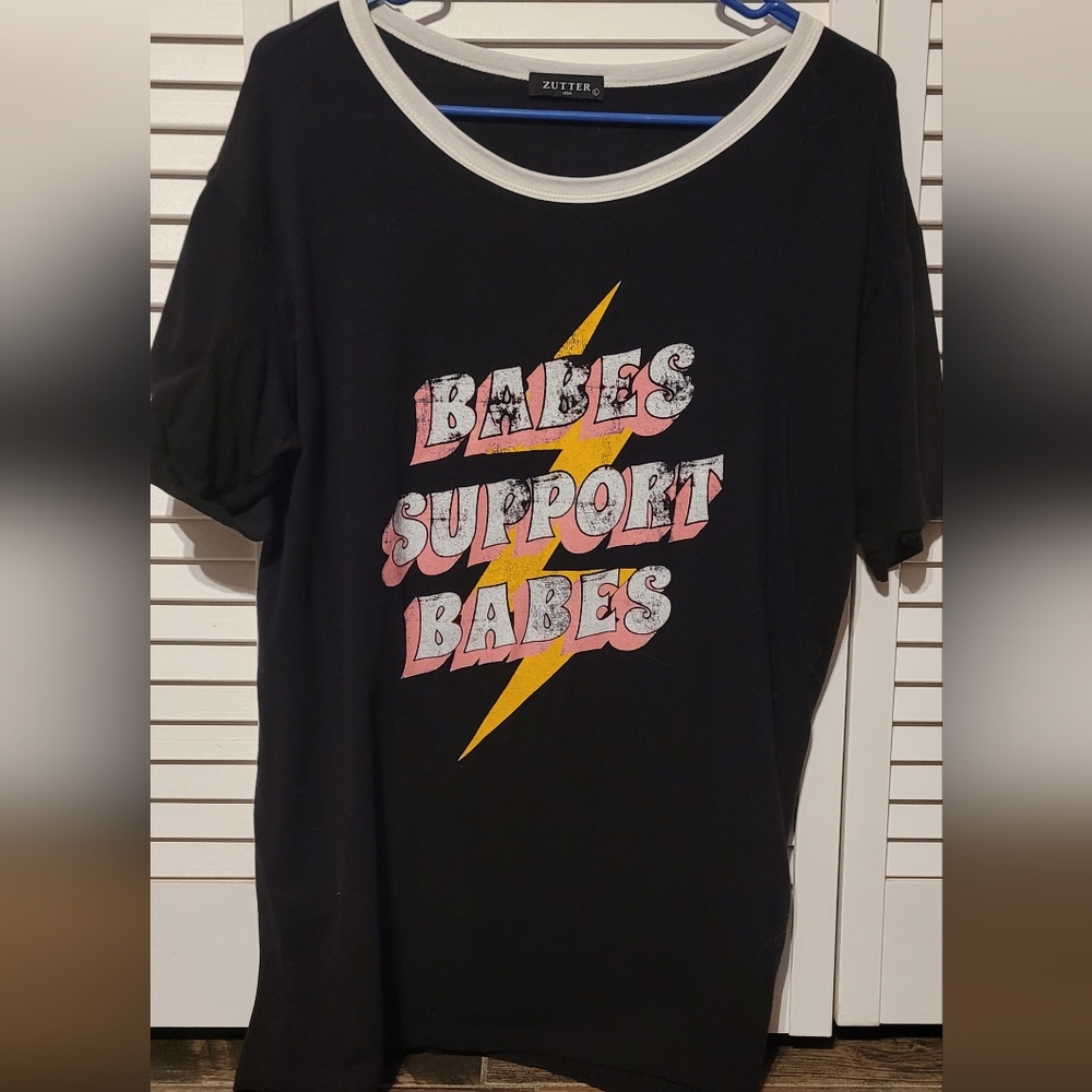 Zutter Black Graphic Tee Babes Support Babes